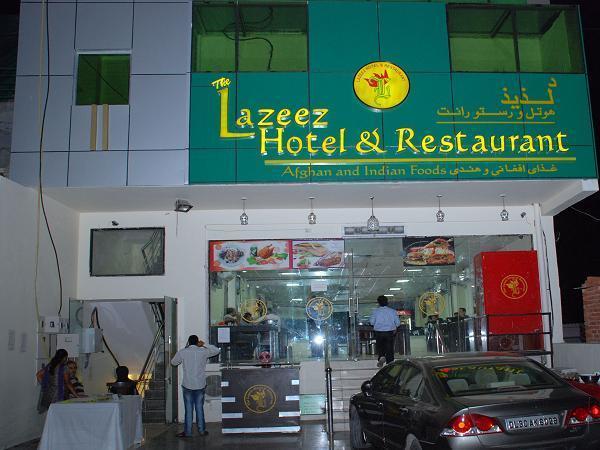 ホテルLazeez ニューデリー エクステリア 写真